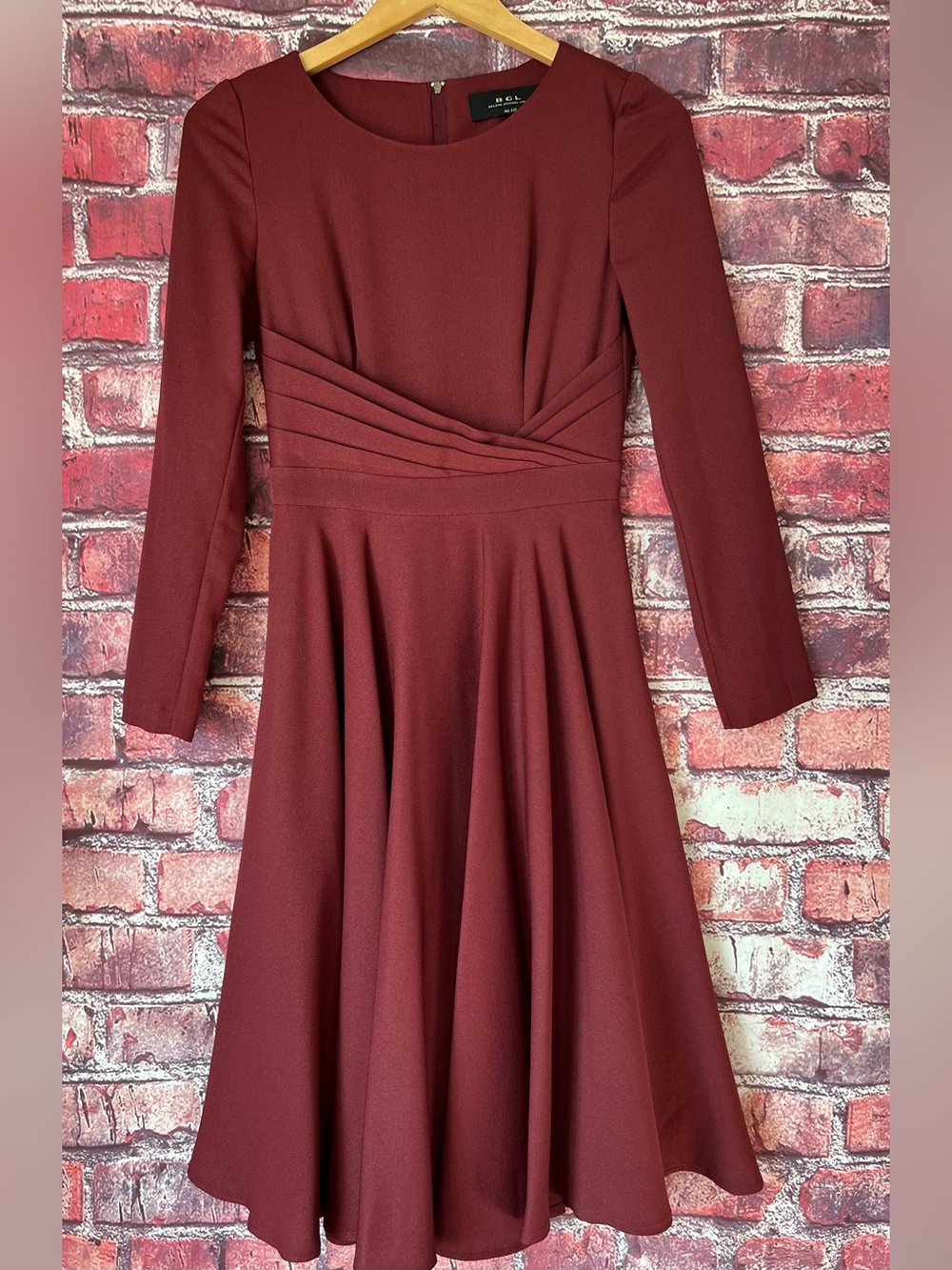 BGL Burgundy Long Sleeve Ruched Waist A-Line Swing Midi Dress NWT